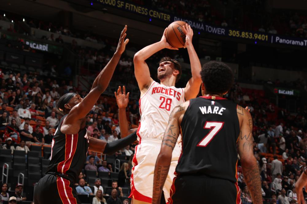 位参与者生 位参与者生